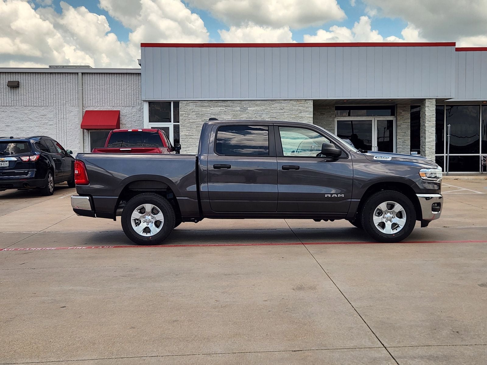2026 RAM Ram 1500 RAM 1500 LONE STAR CREW CAB 4X2 5'7' BOX
