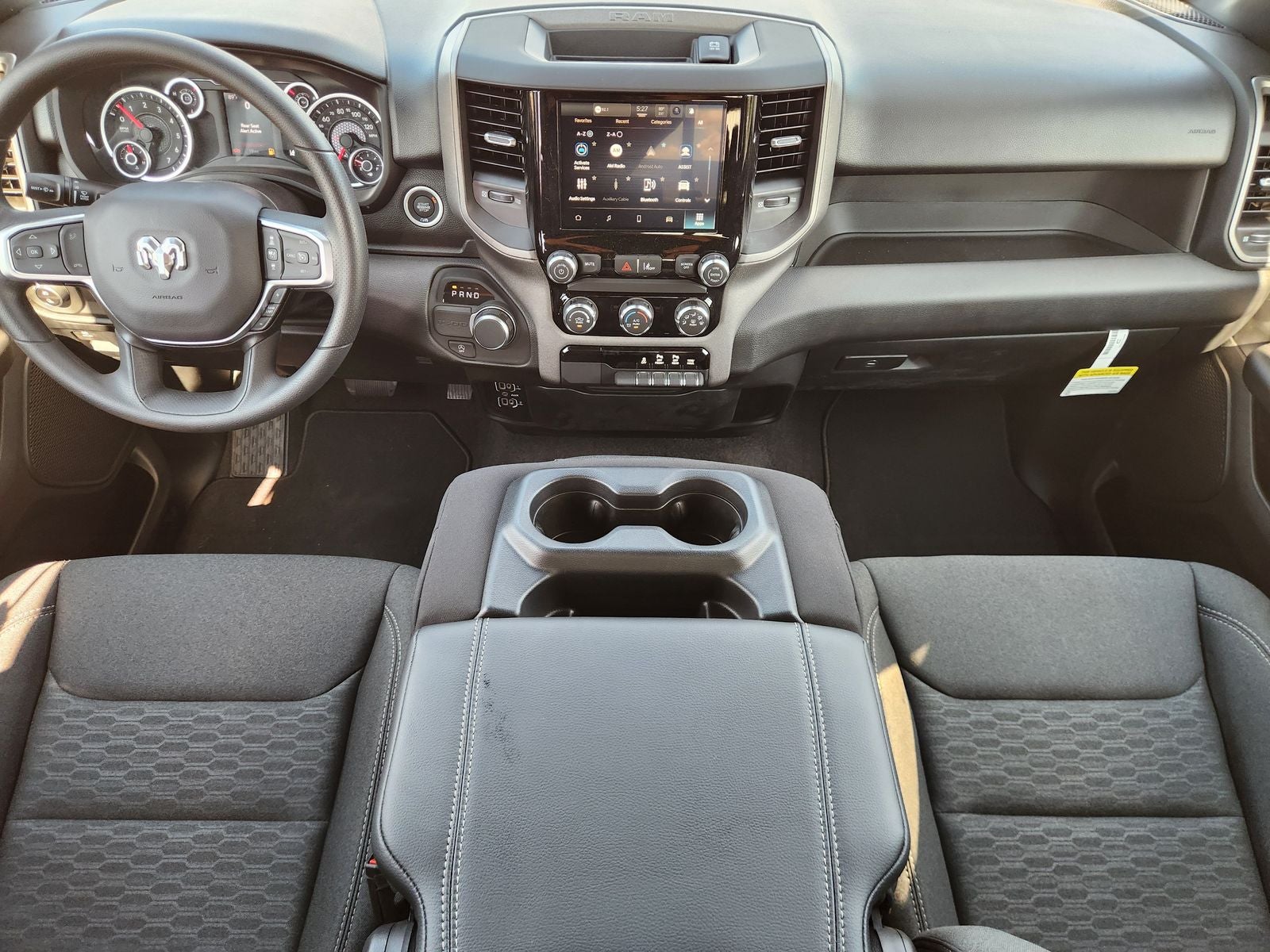 2026 RAM Ram 1500 RAM 1500 EXPRESS CREW CAB 4X2 5'7' BOX