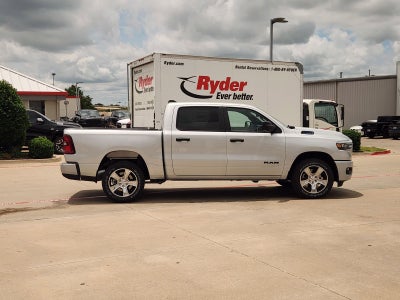 2026 RAM Ram 1500 RAM 1500 EXPRESS CREW CAB 4X2 5'7' BOX