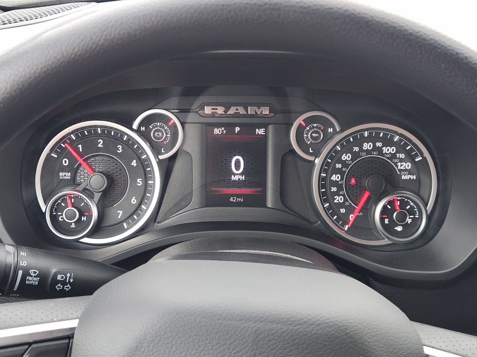 2026 RAM Ram 1500 RAM 1500 EXPRESS CREW CAB 4X2 5'7' BOX