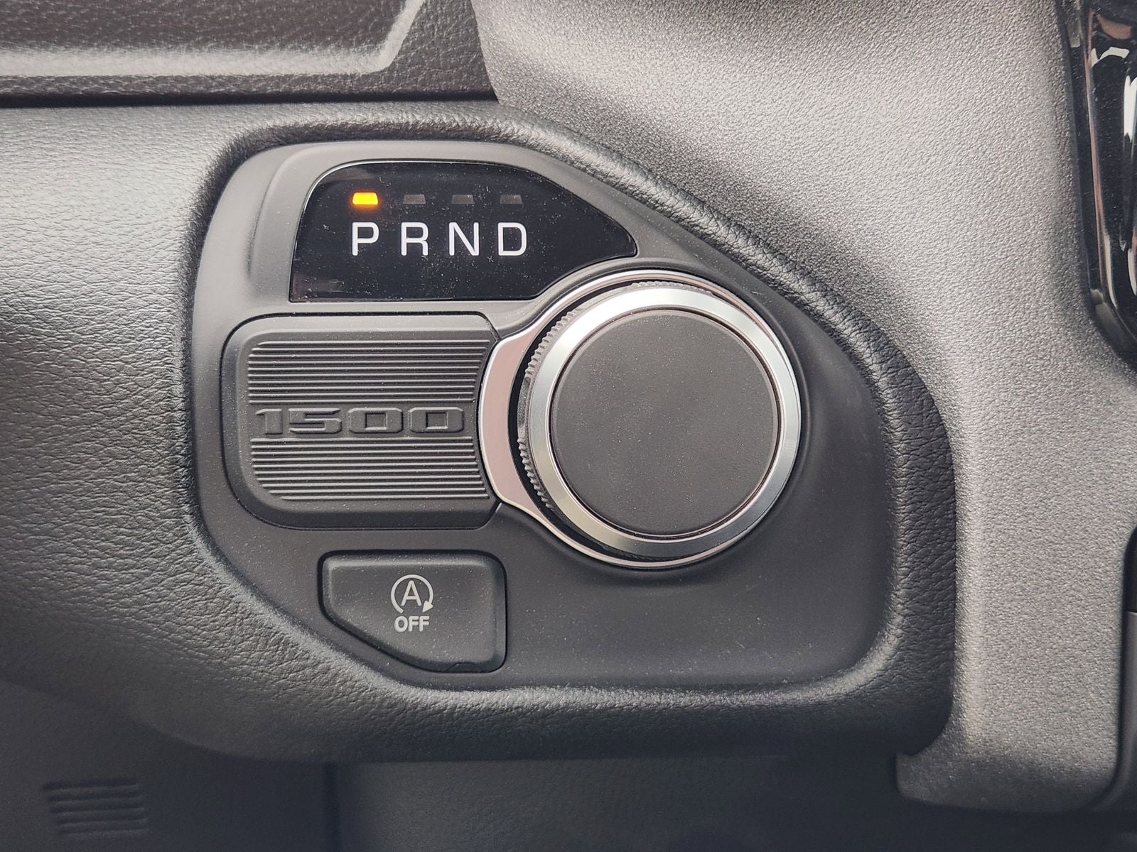 2026 RAM Ram 1500 RAM 1500 EXPRESS CREW CAB 4X2 5'7' BOX