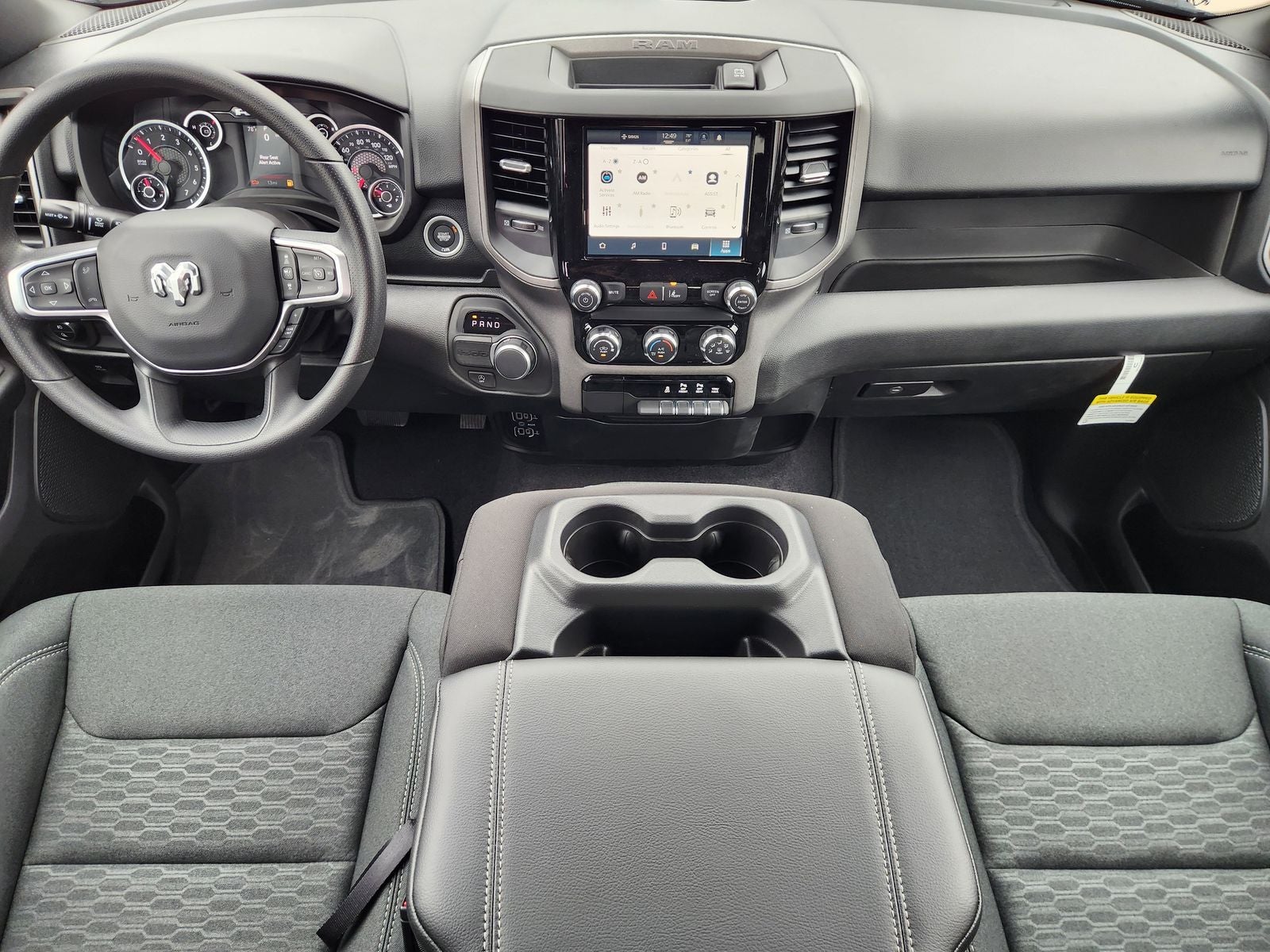 2026 RAM Ram 1500 RAM 1500 EXPRESS CREW CAB 4X2 5'7' BOX