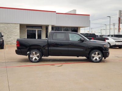 2026 RAM Ram 1500 RAM 1500 EXPRESS CREW CAB 4X2 5'7' BOX