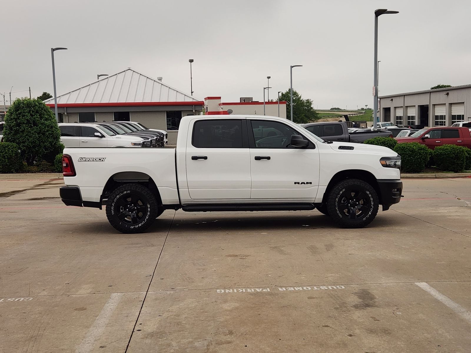 2026 RAM Ram 1500 RAM 1500 WARLOCK CREW CAB 4X4 5'7' BOX