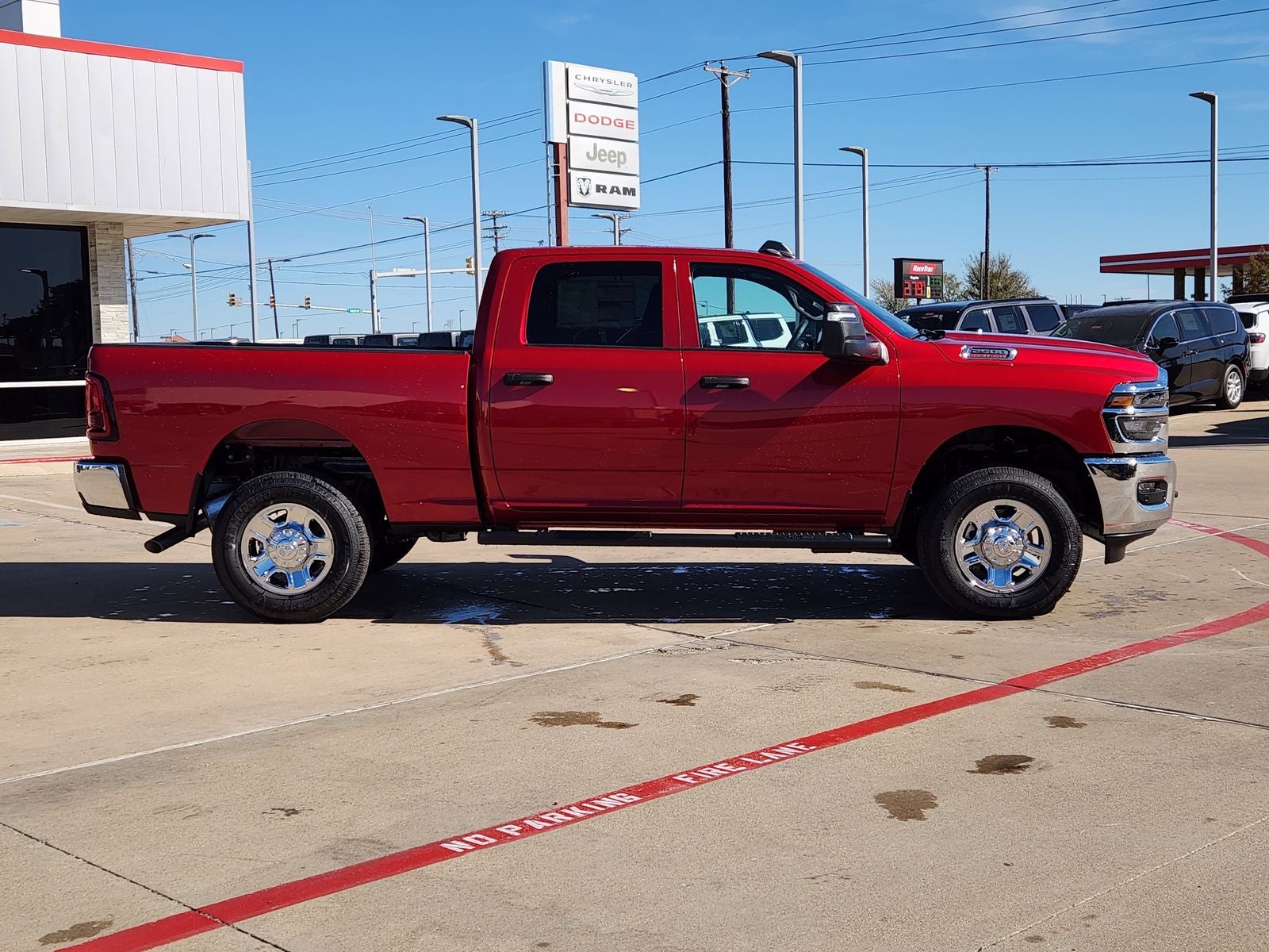 2026 RAM Ram 2500 RAM 2500 TRADESMAN CREW CAB 4X4 6'4' BOX