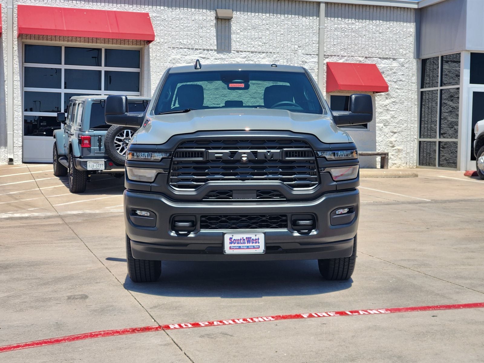 2026 RAM Ram 2500 RAM 2500 TRADESMAN CREW CAB 4X4 6'4' BOX