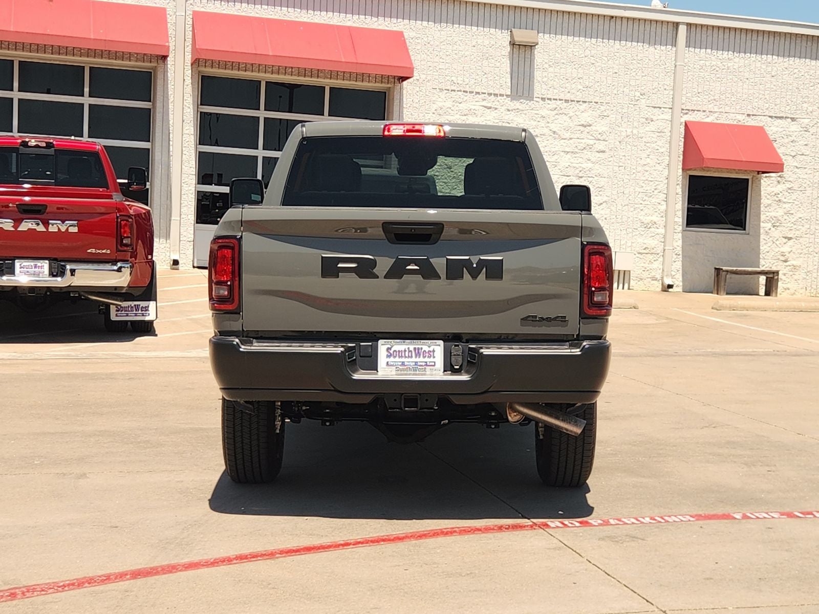 2026 RAM Ram 2500 RAM 2500 TRADESMAN CREW CAB 4X4 6'4' BOX