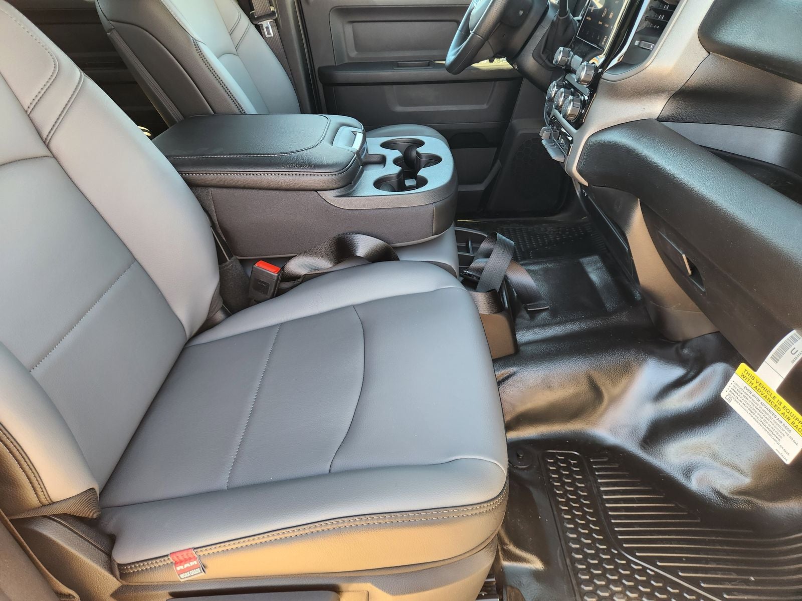 2026 RAM Ram 2500 RAM 2500 TRADESMAN CREW CAB 4X4 6'4' BOX