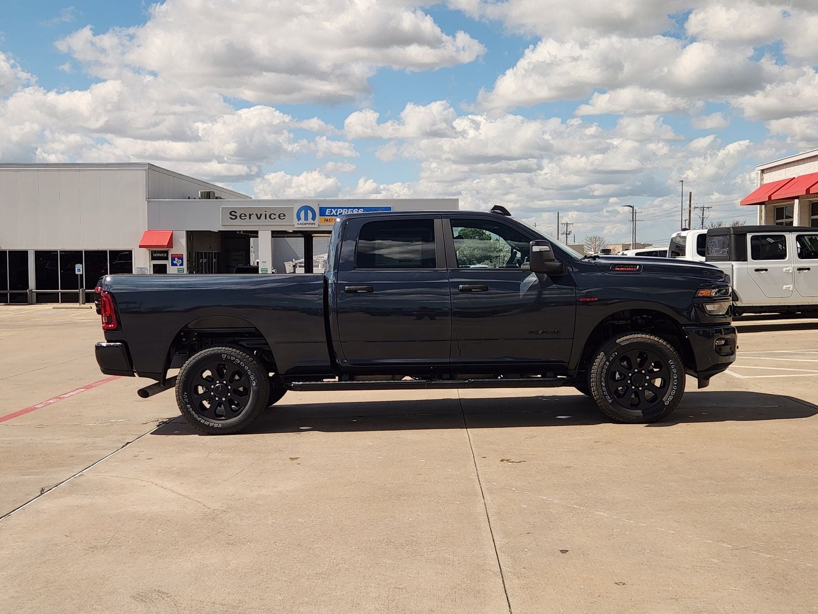 2026 RAM Ram 2500 RAM 2500 LONE STAR CREW CAB 4X4 6'4' BOX