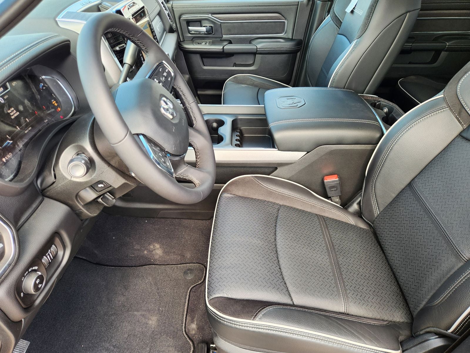 2026 RAM Ram 2500 RAM 2500 LARAMIE CREW CAB 4X4 6'4' BOX