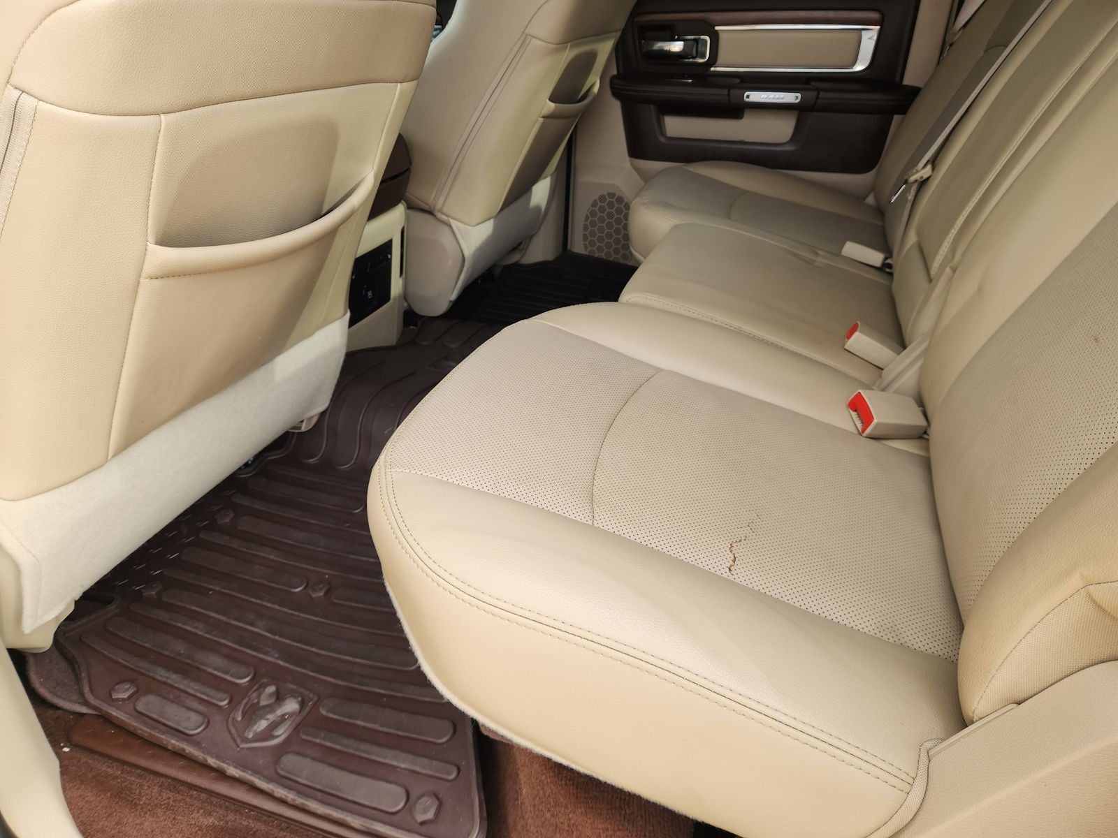 2017 RAM Ram 2500 Laramie Crew Cab 4x4 6'4' Box