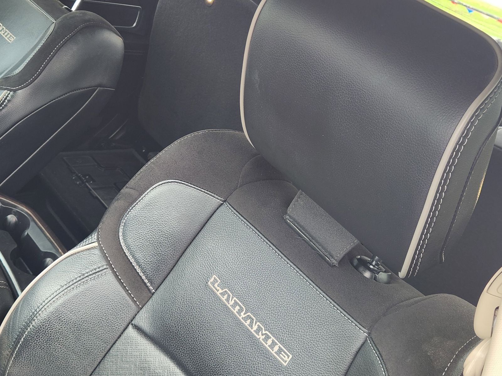 2022 RAM Ram 2500 Laramie Crew Cab 4x4 6'4' Box