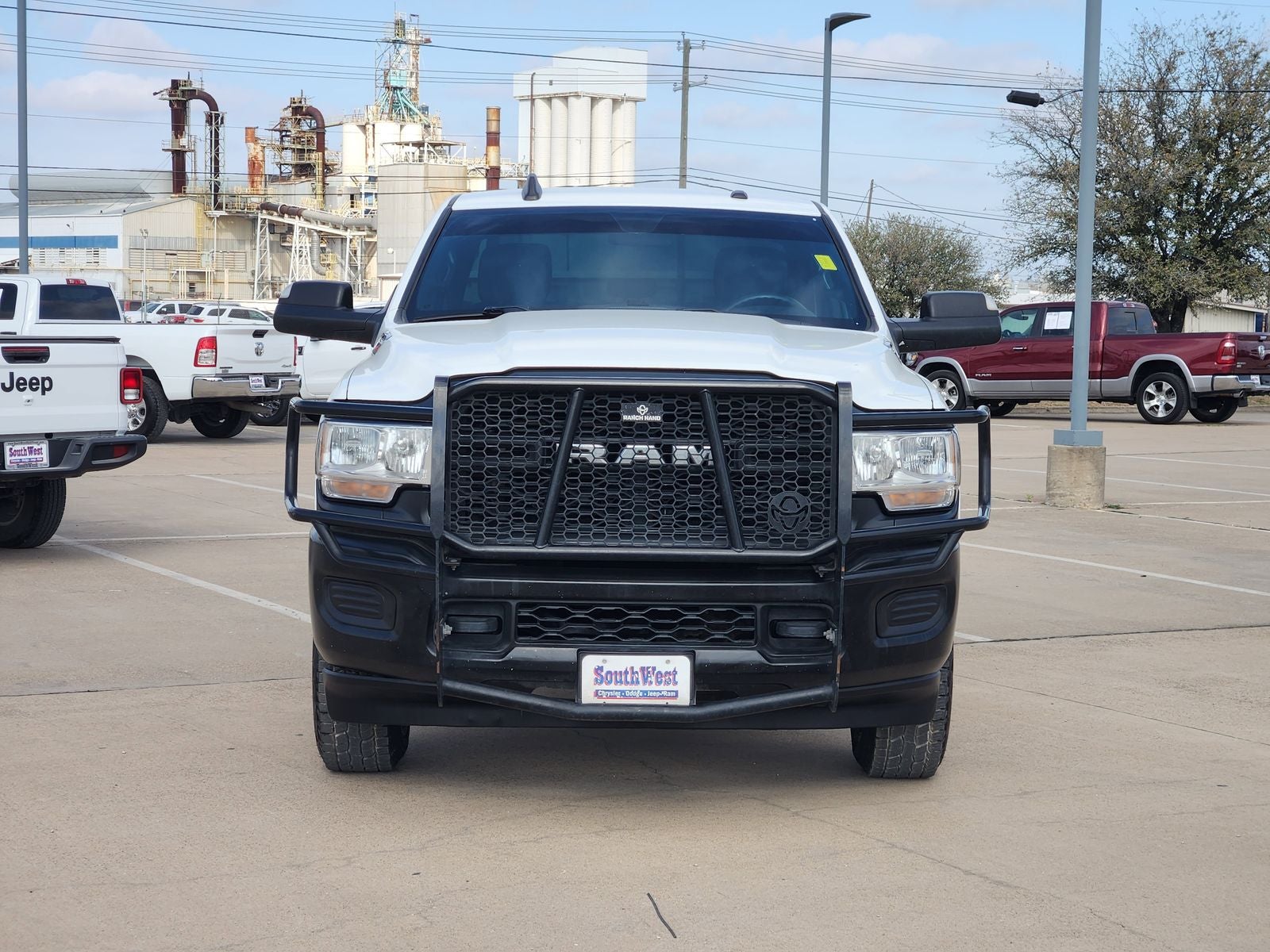 2022 RAM Ram 2500 Tradesman Crew Cab 4x4 8' Box