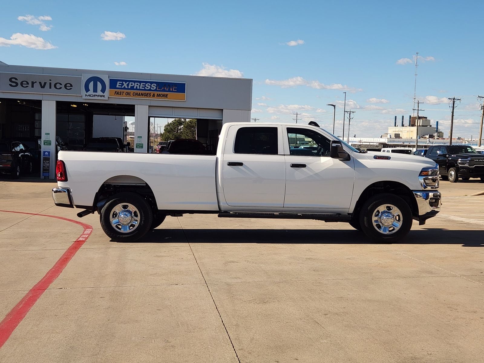 2026 RAM Ram 2500 RAM 2500 TRADESMAN CREW CAB 4X4 8' BOX