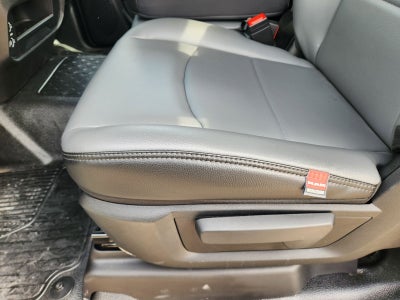 2026 RAM Ram 5500 Chassis Cab RAM 5500 TRADESMAN CHASSIS REGULAR CAB 4X4 84' CA