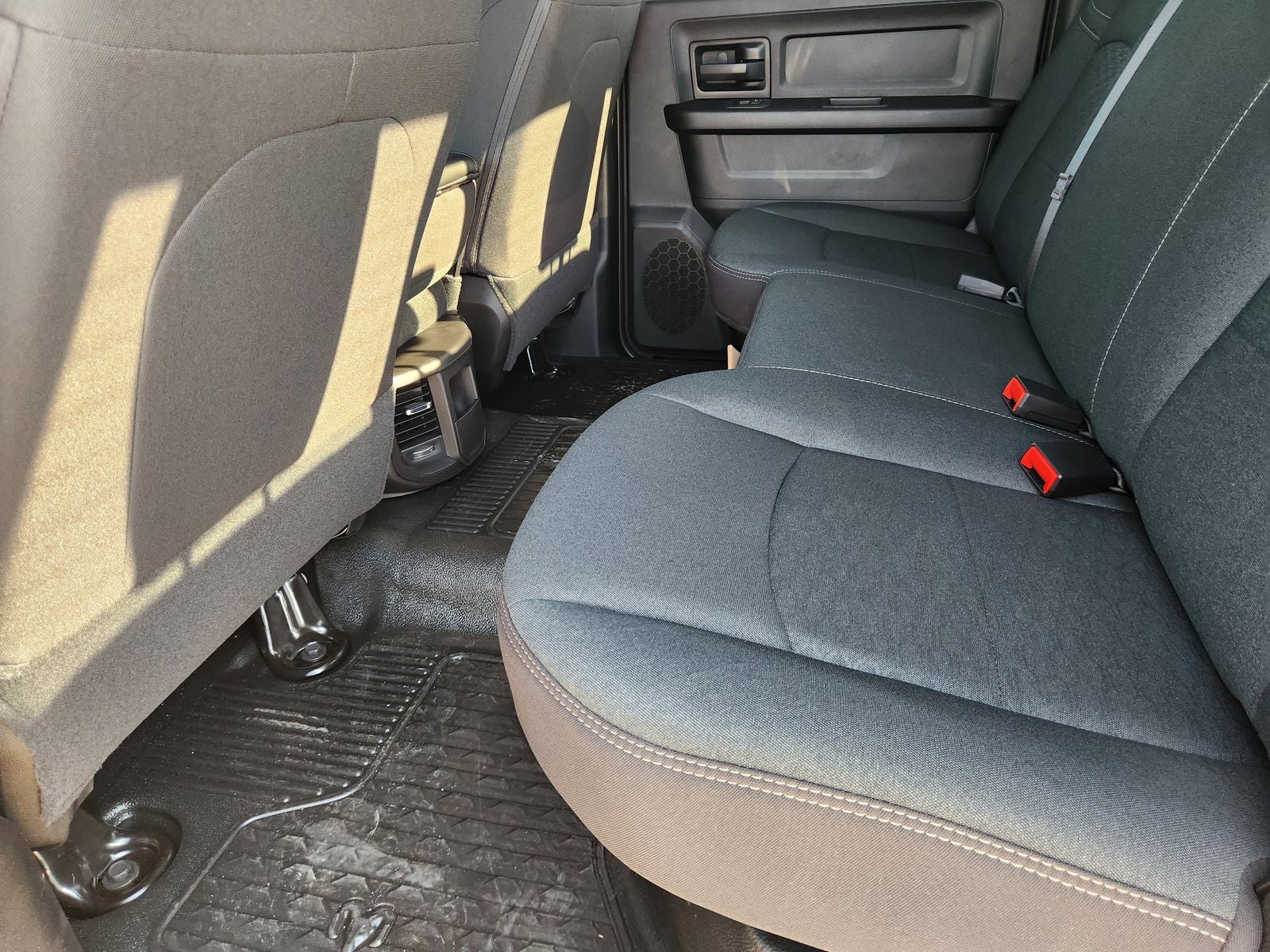 2026 RAM Ram 3500 Chassis Cab RAM 3500 TRADESMAN CREW CAB CHASSIS 4X4 60' CA