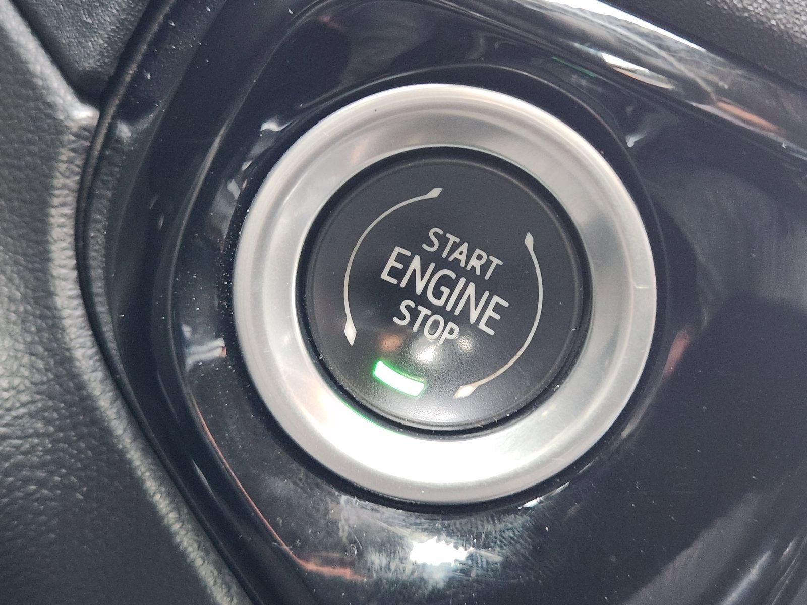 2022 GMC Sierra 1500 4WD Crew Cab Short Box SLT