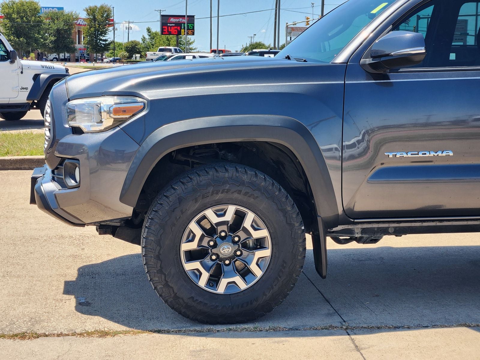 2020 Toyota Tacoma TRD Off-Road