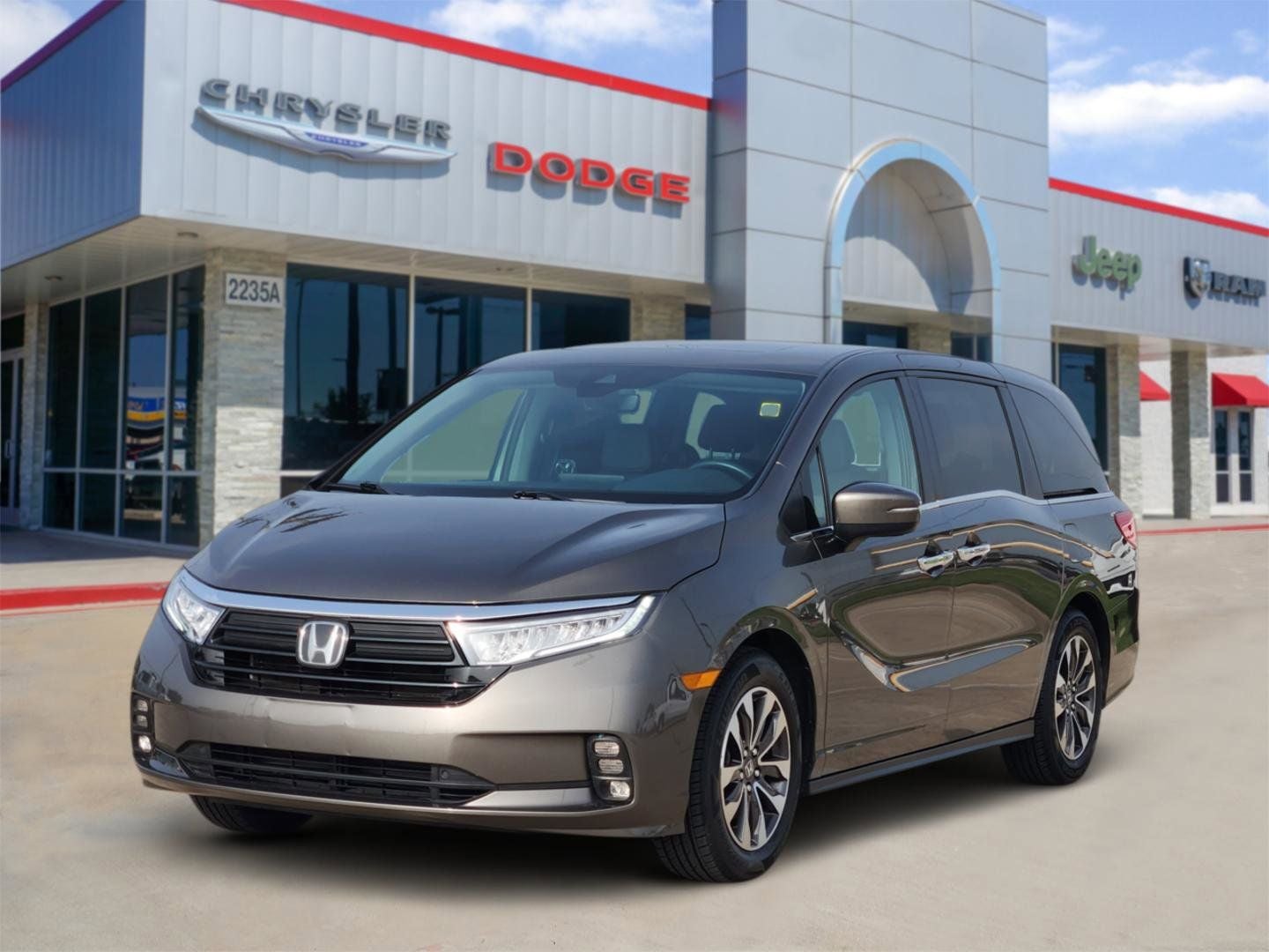 Vehicle Image 2