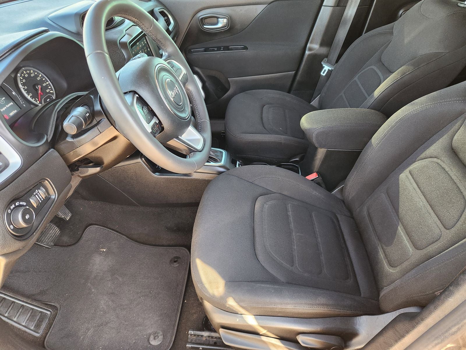 2018 Jeep Renegade Latitude FWD