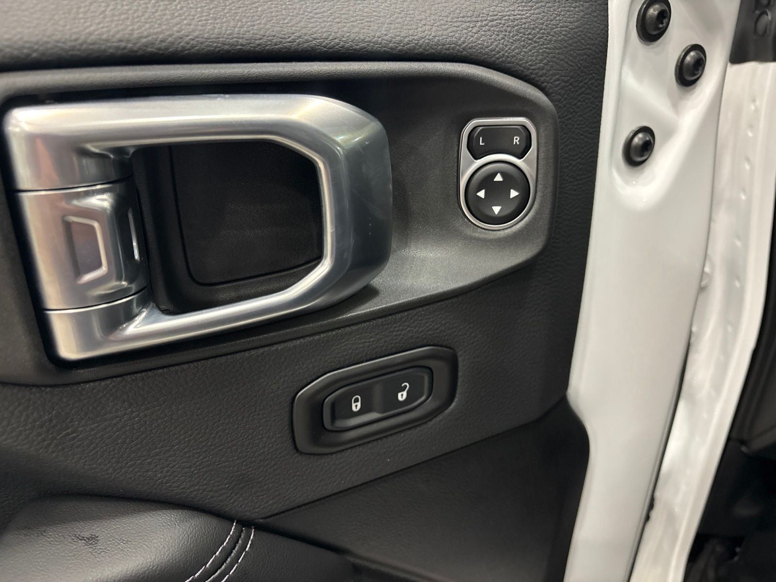 2026 Jeep Wrangler 4-Door Sport
