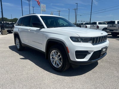 2026 Jeep Grand Cherokee GRAND CHEROKEE LAREDO 4X2