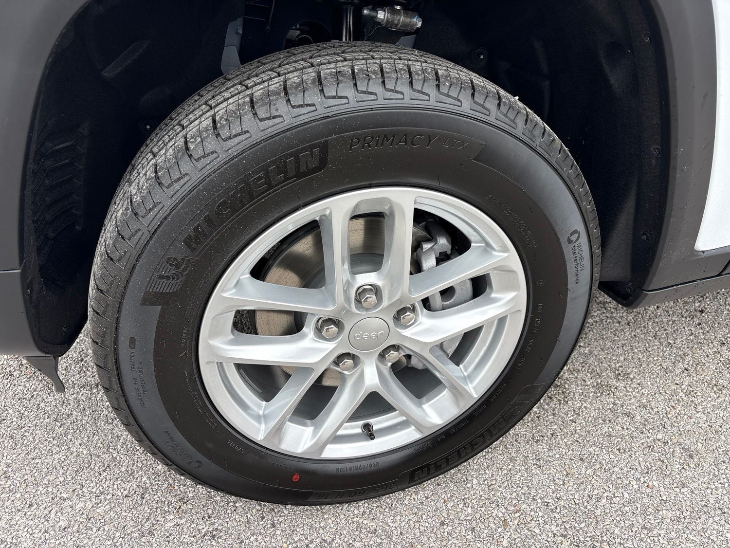 2026 Jeep Grand Cherokee GRAND CHEROKEE LAREDO 4X2