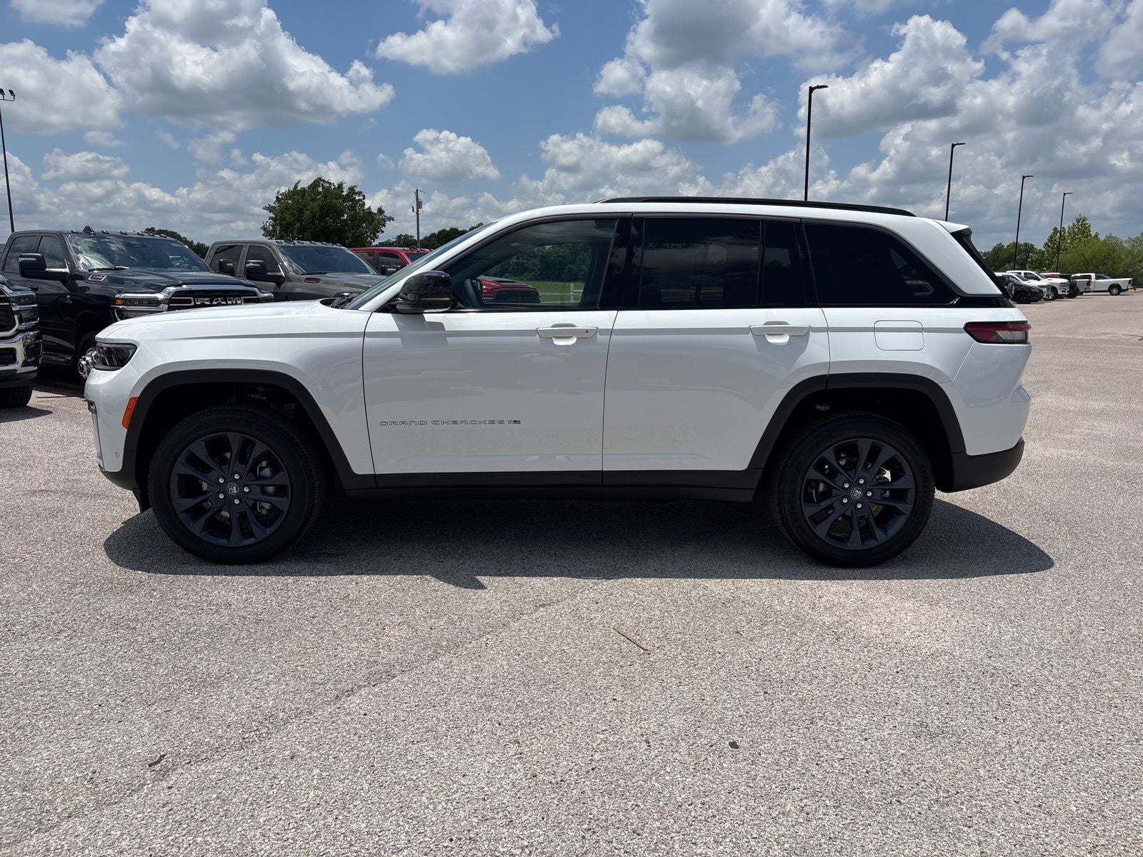 2026 Jeep Grand Cherokee GRAND CHEROKEE 85TH ANNIVERSARY EDITION 4X4