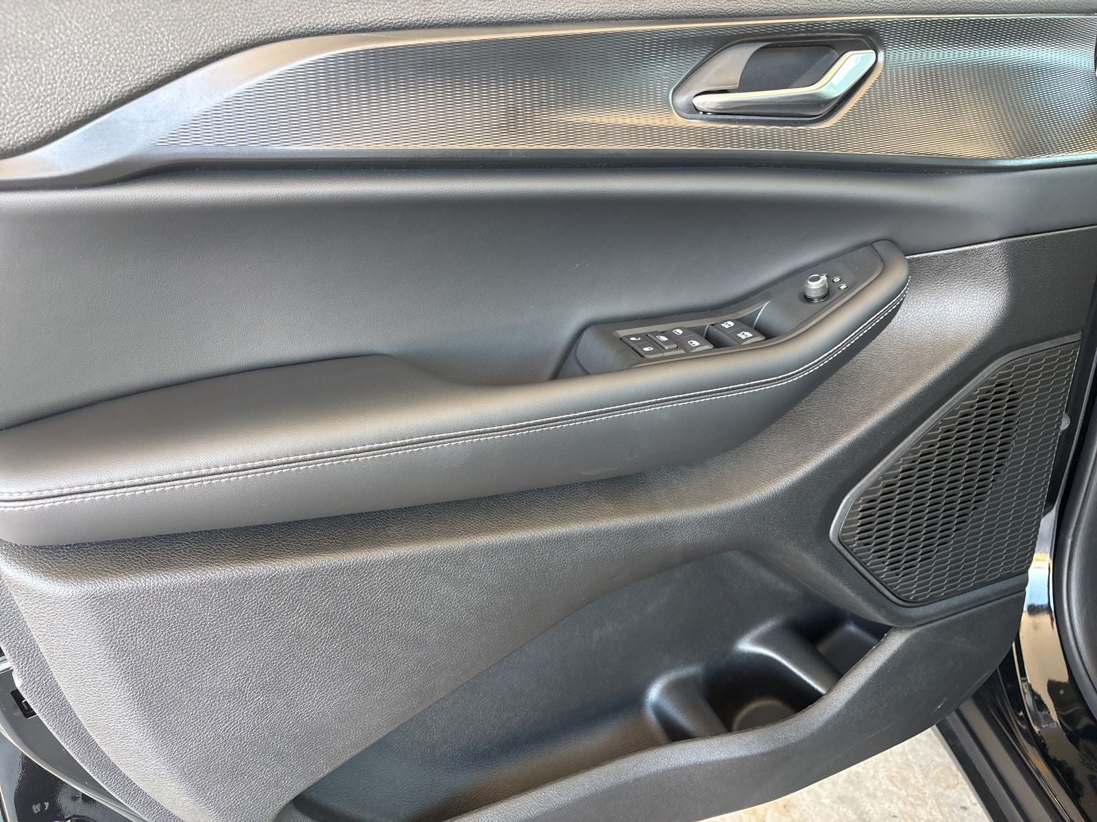 2025 Jeep Grand Cherokee L GRAND CHEROKEE L ALTITUDE X 4X2