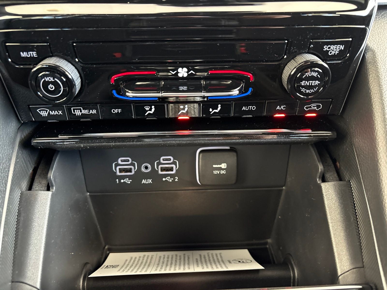 2026 Jeep Grand Cherokee L GRAND CHEROKEE L LAREDO 4X2