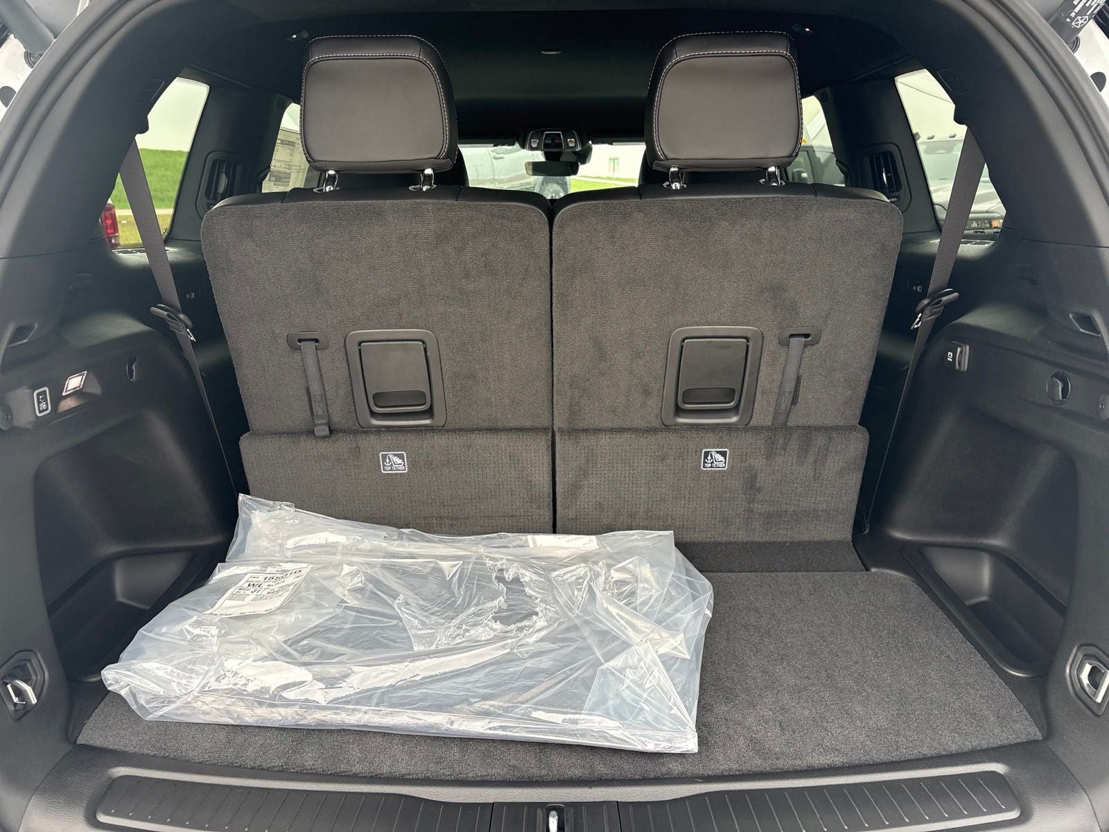 2026 Jeep Grand Cherokee L GRAND CHEROKEE L LAREDO ALTITUDE 4X2