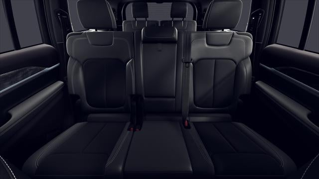 2026 Jeep Grand Cherokee L GRAND CHEROKEE L LAREDO ALTITUDE 4X2