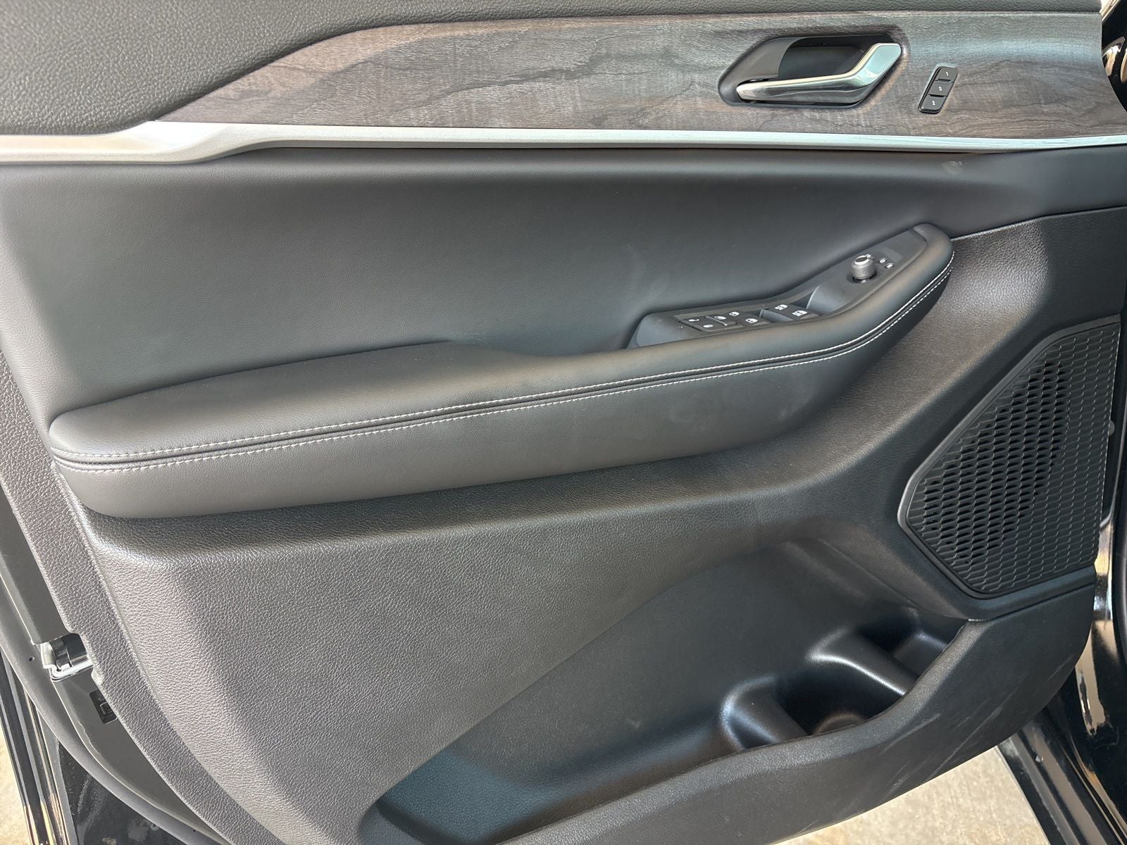 2025 Jeep Grand Cherokee L GRAND CHEROKEE L LIMITED 4X2