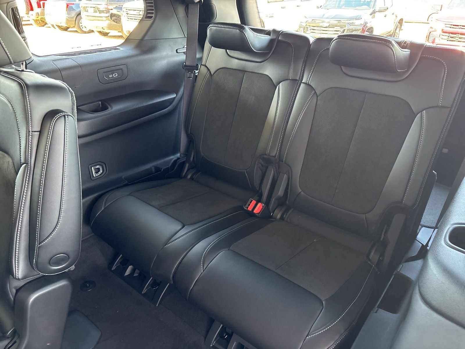 2025 Jeep Grand Cherokee L GRAND CHEROKEE L ALTITUDE X 4X4