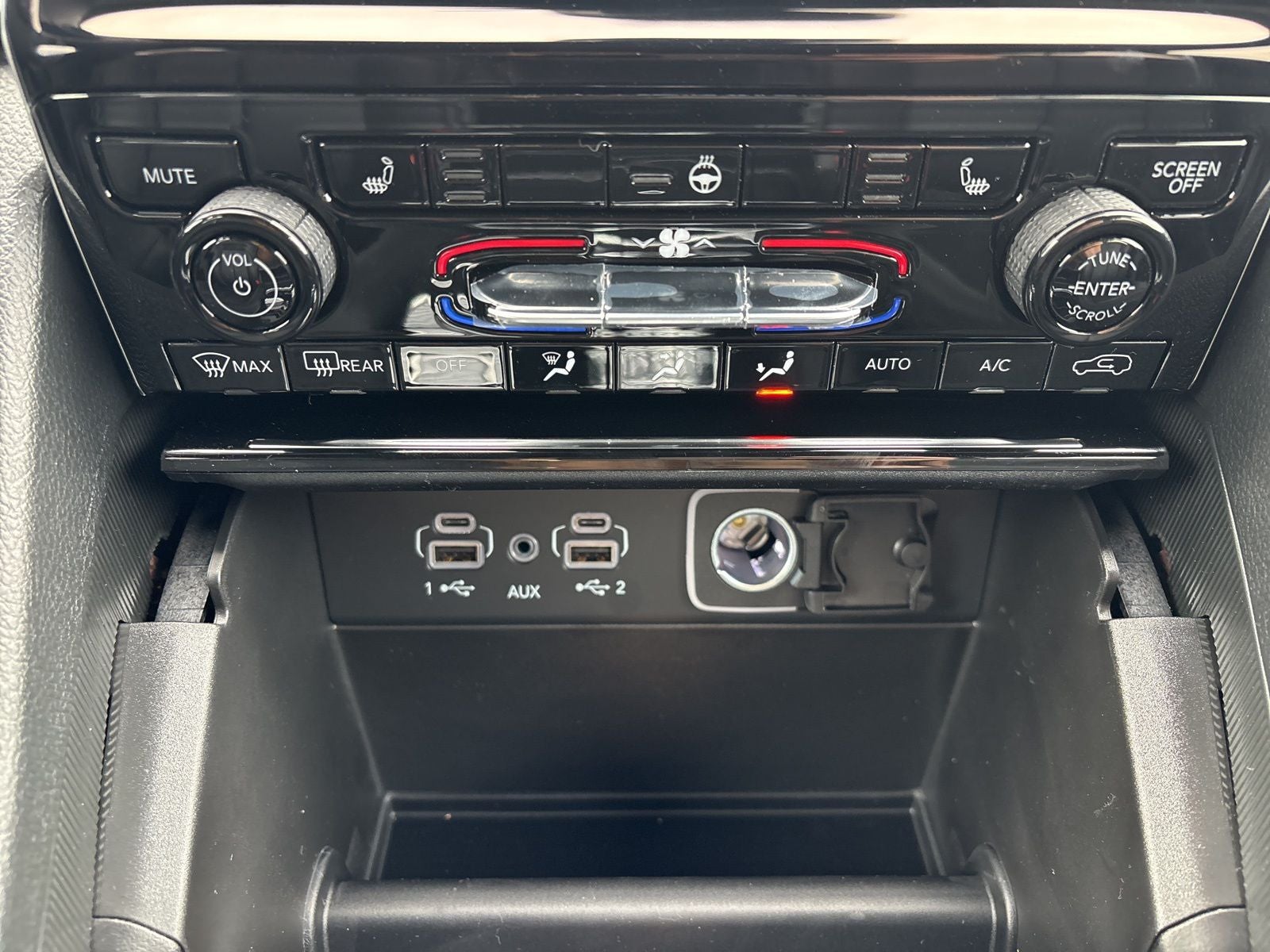 2025 Jeep Grand Cherokee L GRAND CHEROKEE L LIMITED 4X4