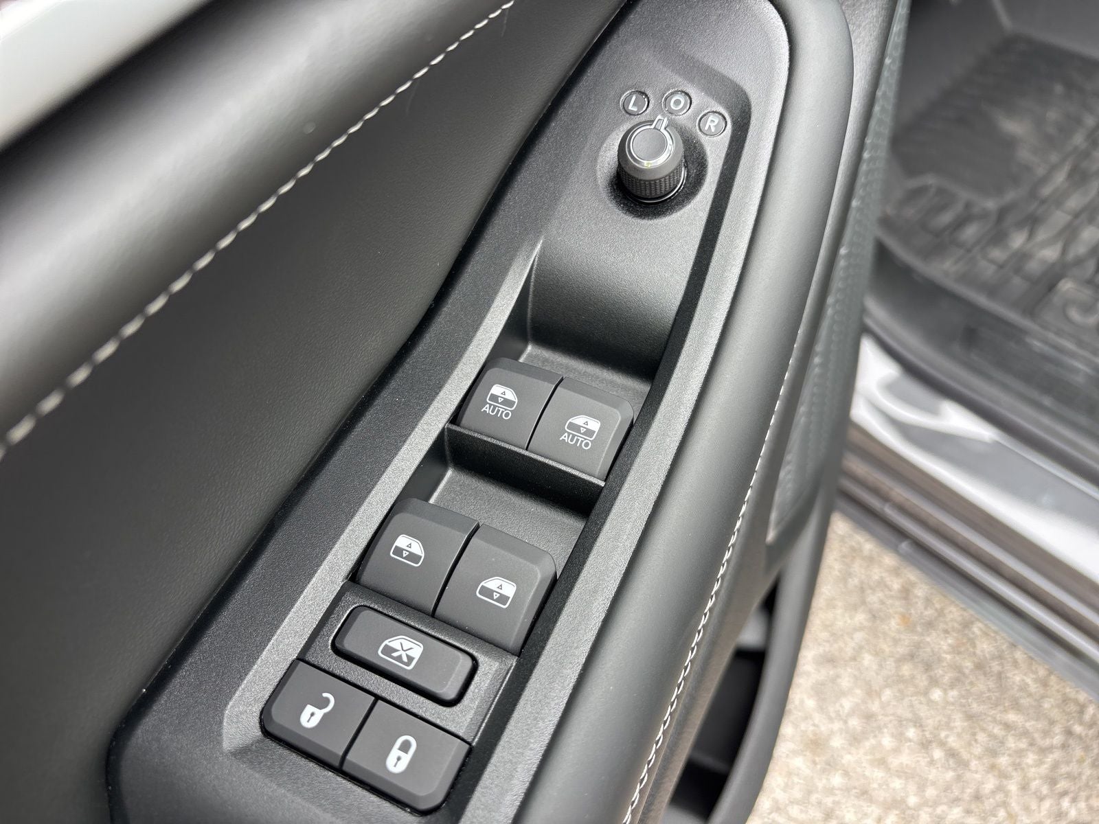 2026 Jeep Grand Cherokee L GRAND CHEROKEE L LIMITED RESERVE 4X4