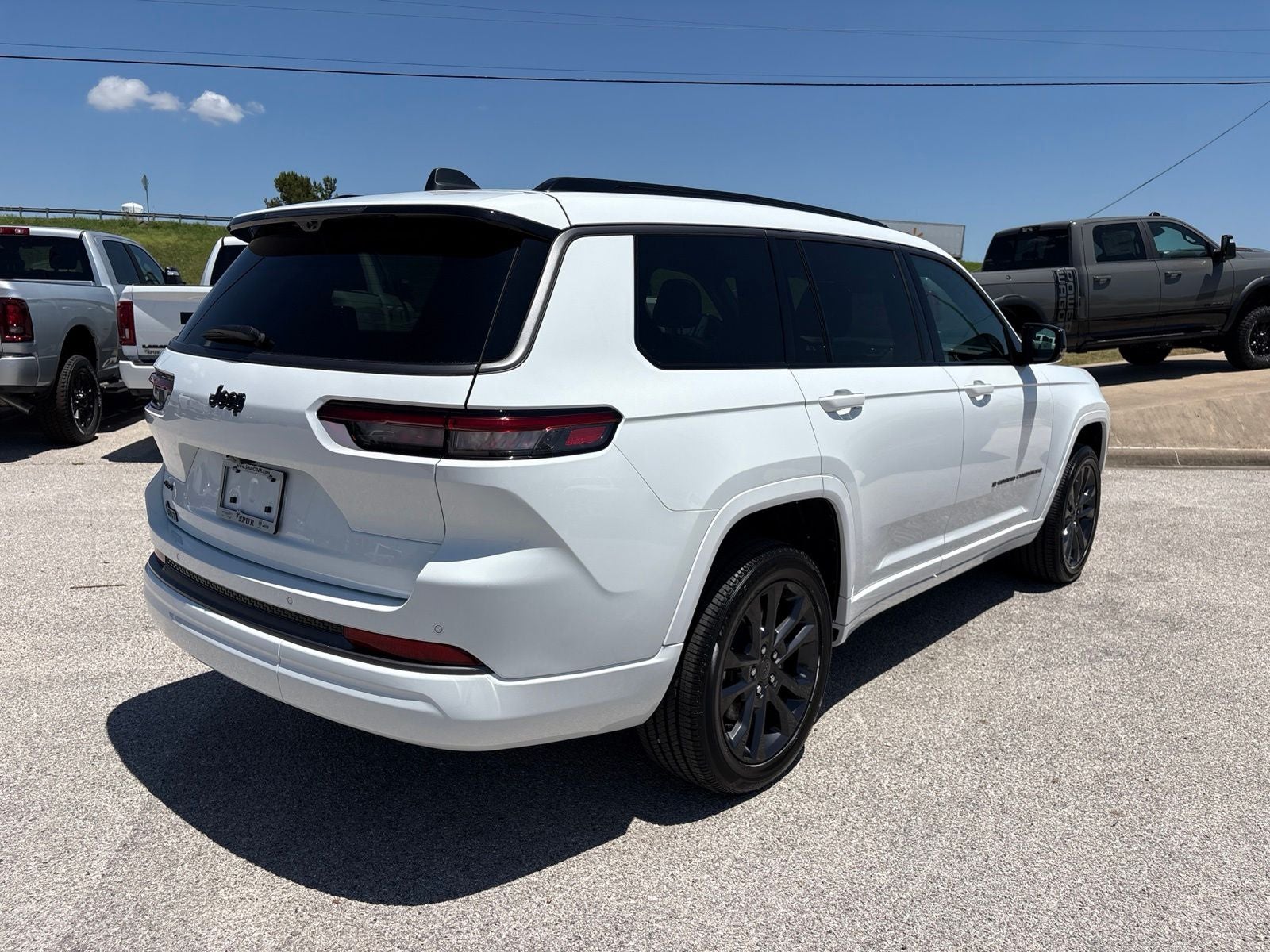 2026 Jeep Grand Cherokee L GRAND CHEROKEE L LIMITED RESERVE 4X4