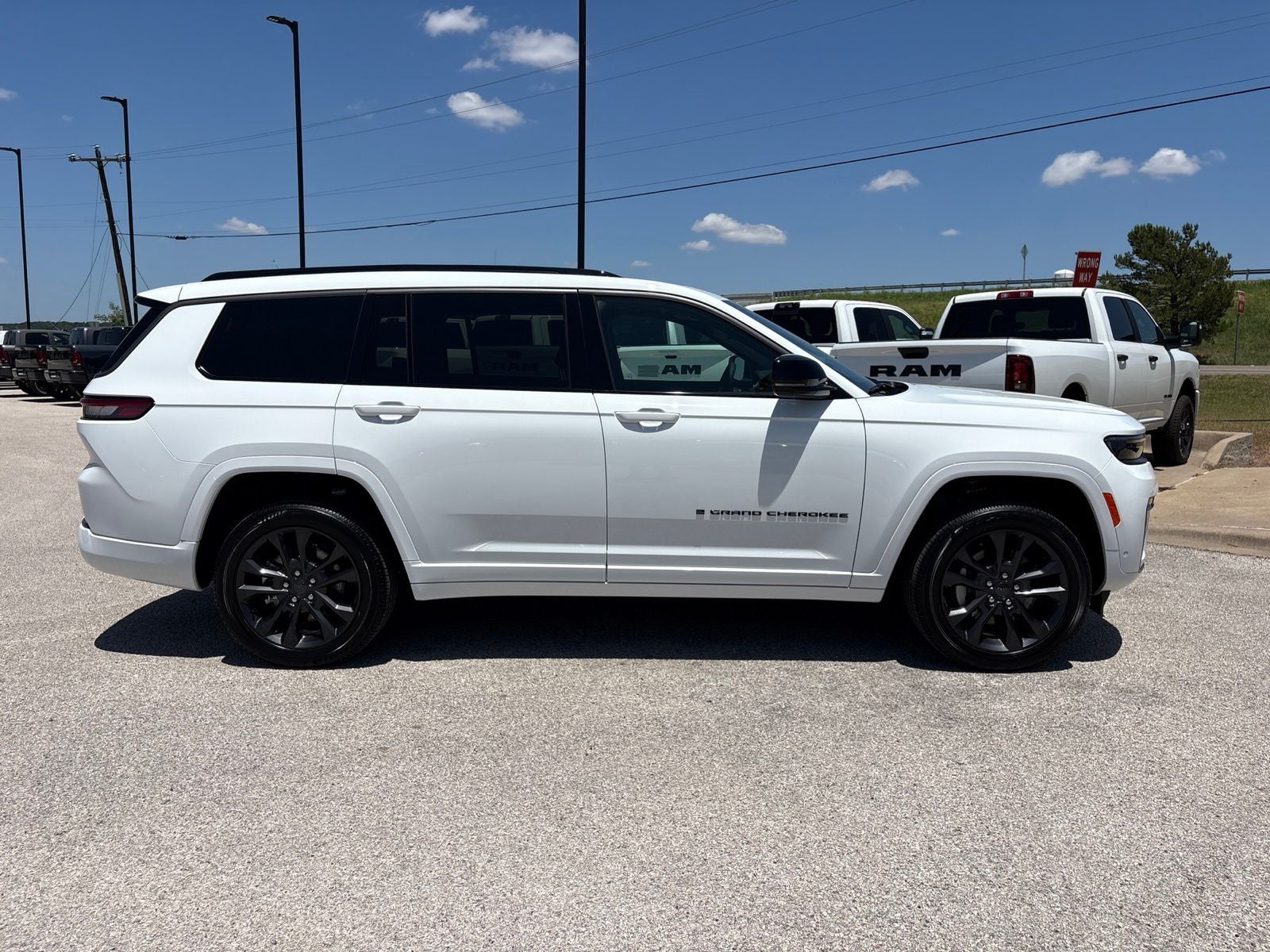 2026 Jeep Grand Cherokee L GRAND CHEROKEE L LIMITED RESERVE 4X4