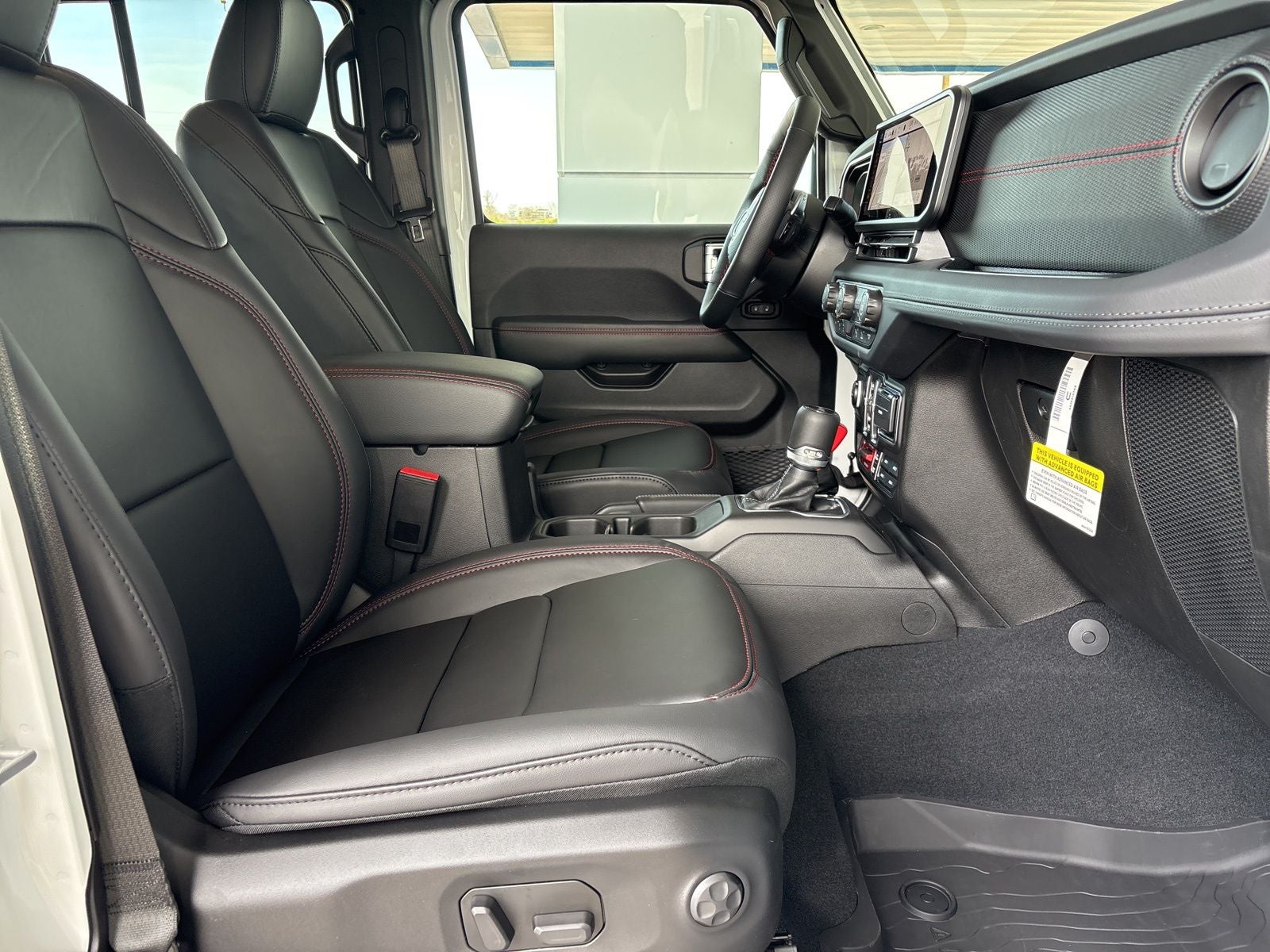 2026 Jeep Wrangler WRANGLER 4-DOOR MOAB 392