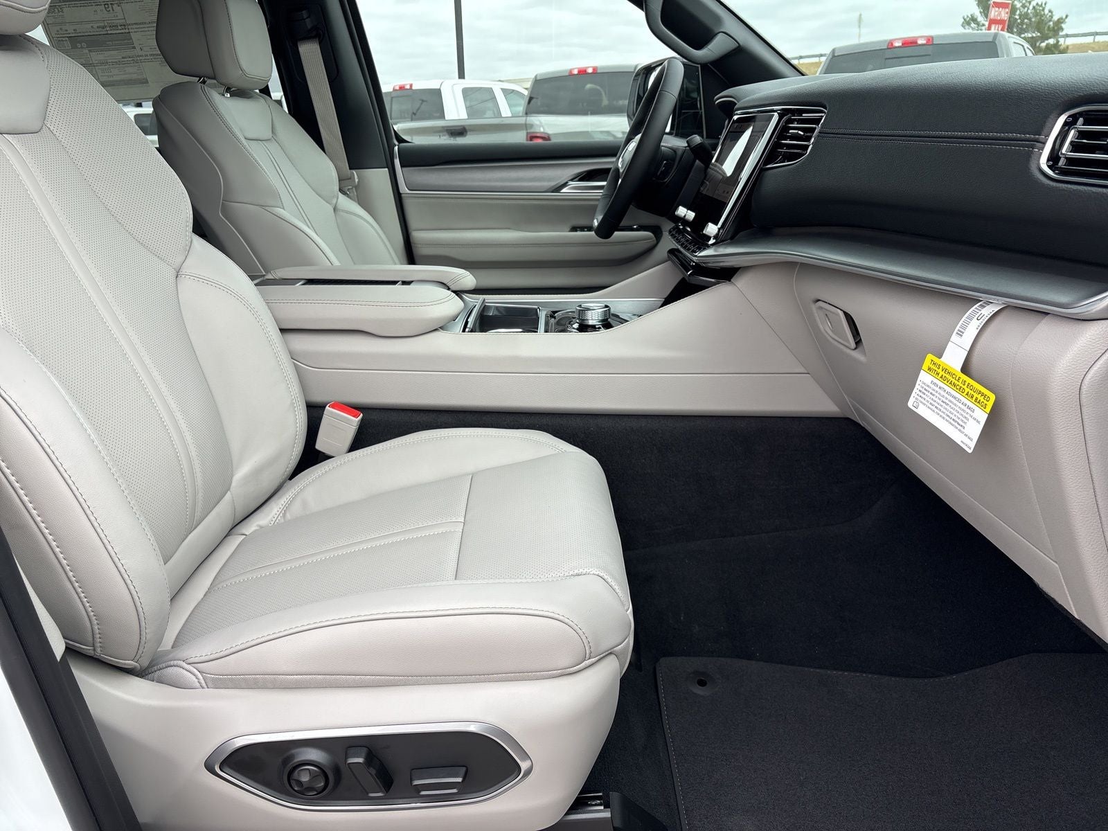 2026 Jeep Grand Wagoneer GRAND WAGONEER 4X2