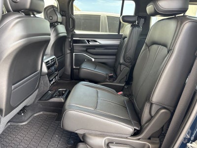 2026 Jeep Grand Wagoneer GRAND WAGONEER UPLAND 4X4