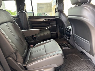 2026 Jeep Grand Wagoneer GRAND WAGONEER UPLAND 4X4