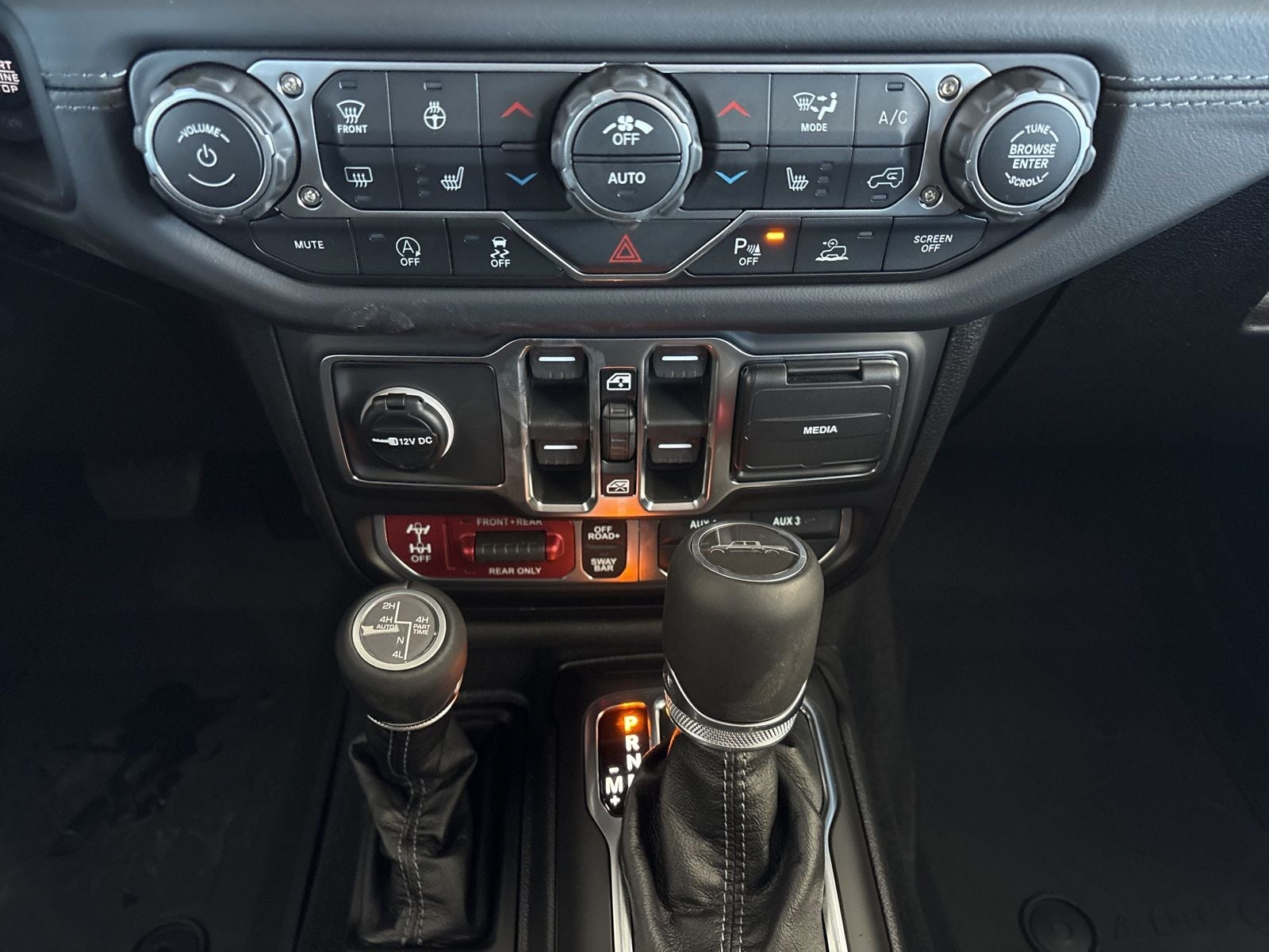 2026 Jeep Gladiator GLADIATOR RUBICON X 4X4