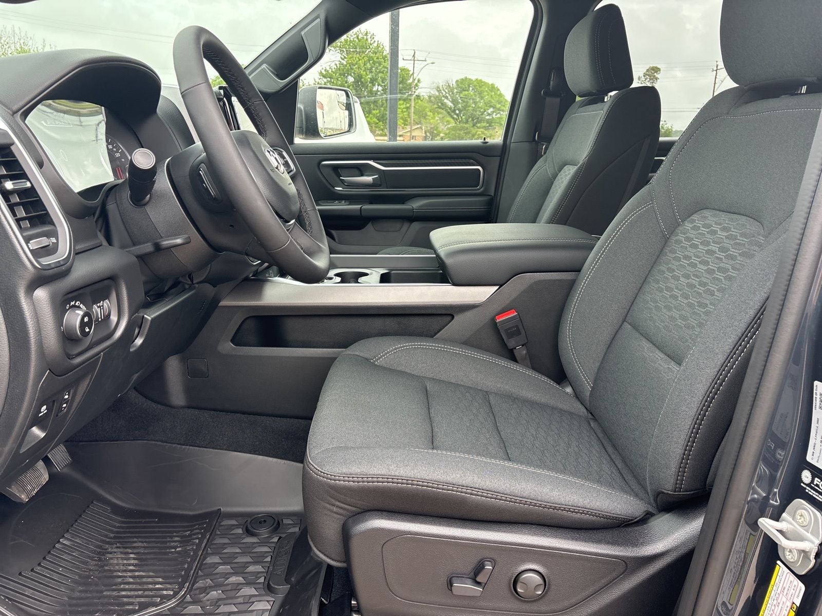 2026 RAM Ram 1500 RAM 1500 LONE STAR CREW CAB 4X2 5'7' BOX