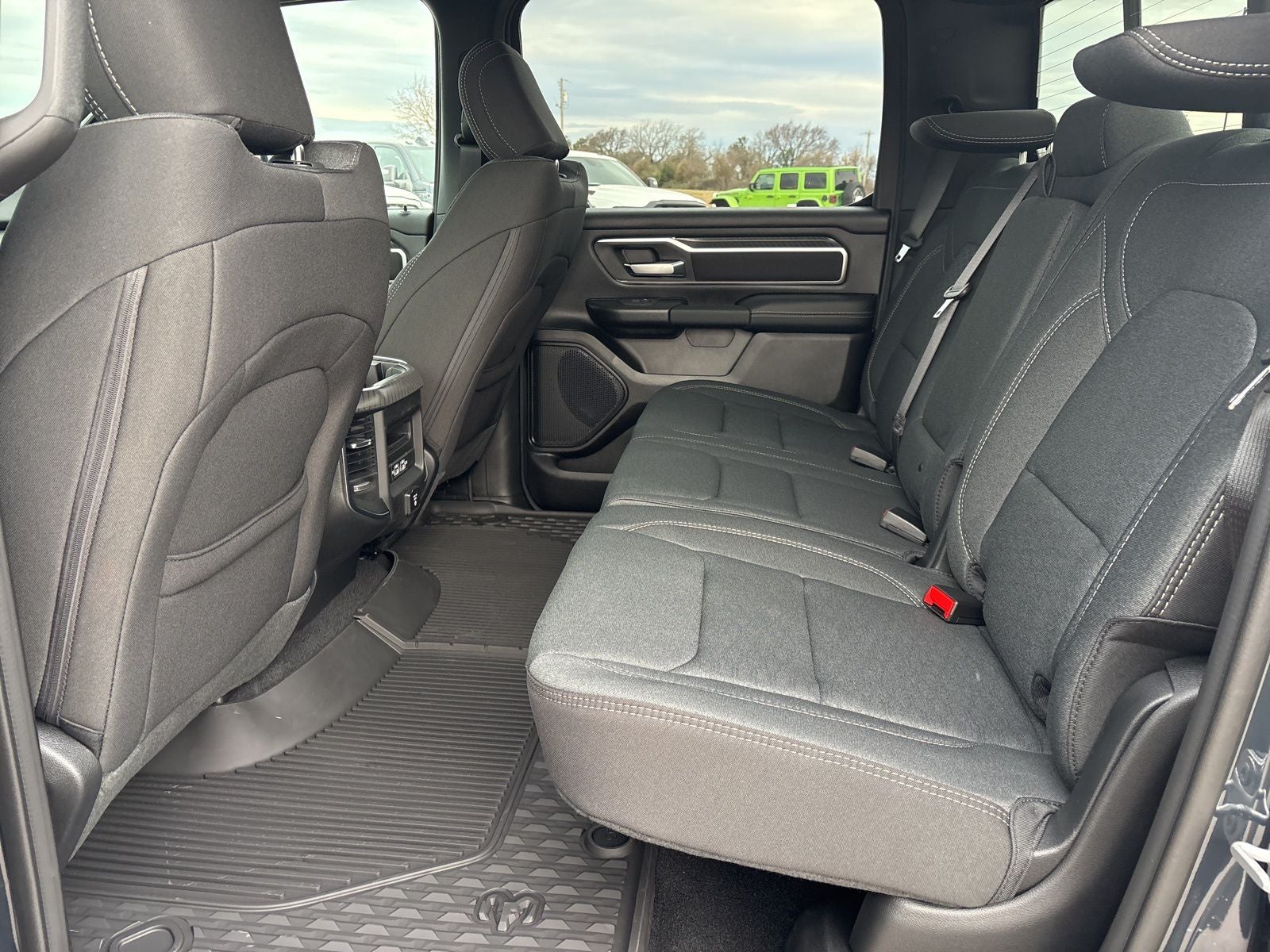 2026 RAM Ram 1500 RAM 1500 LONE STAR CREW CAB 4X2 5'7' BOX