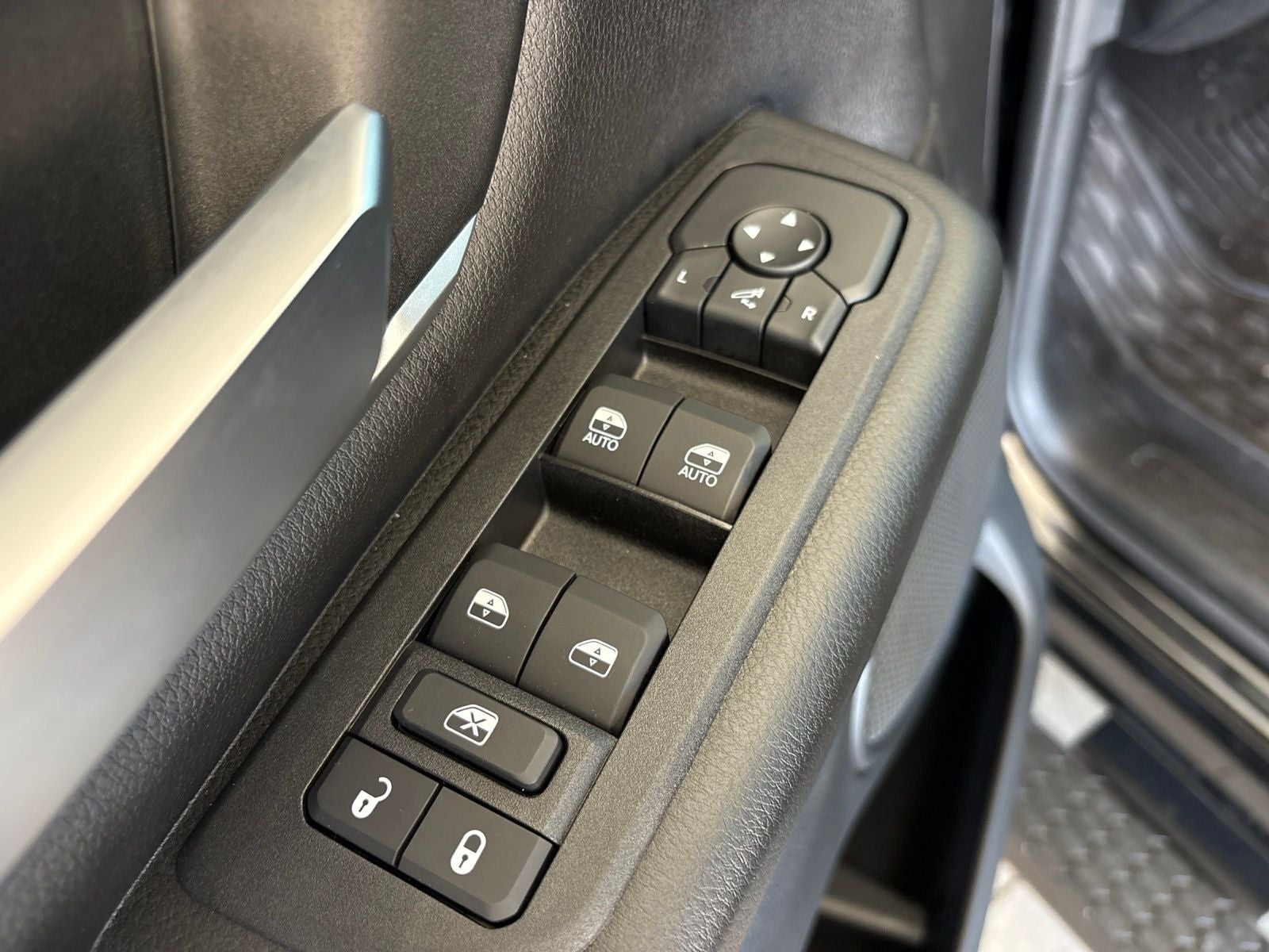 2026 RAM Ram 1500 RAM 1500 LONE STAR CREW CAB 4X2 5'7' BOX