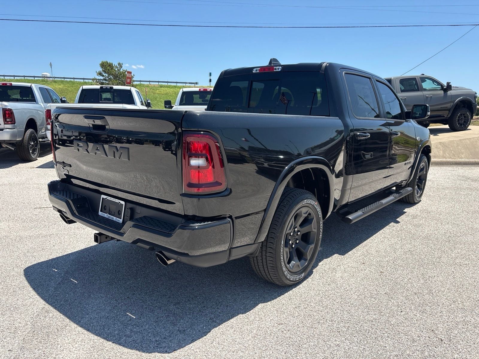 2026 RAM Ram 1500 RAM 1500 LONE STAR CREW CAB 4X2 5'7' BOX