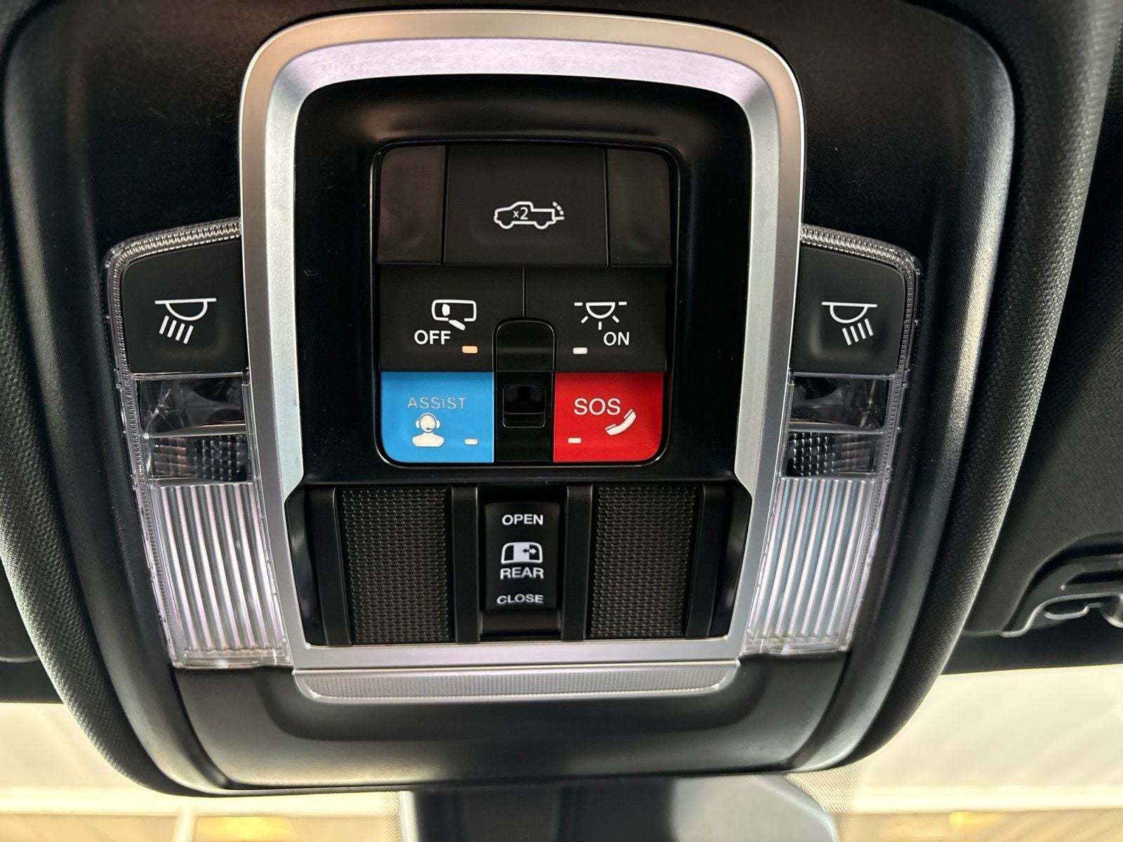 2027 RAM Ram 1500 RAM 1500 LONE STAR CREW CAB 4X2 5'7' BOX