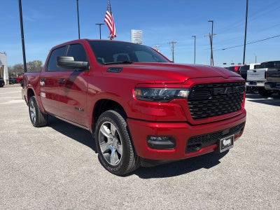 2026 RAM Ram 1500 RAM 1500 EXPRESS CREW CAB 4X2 5'7' BOX