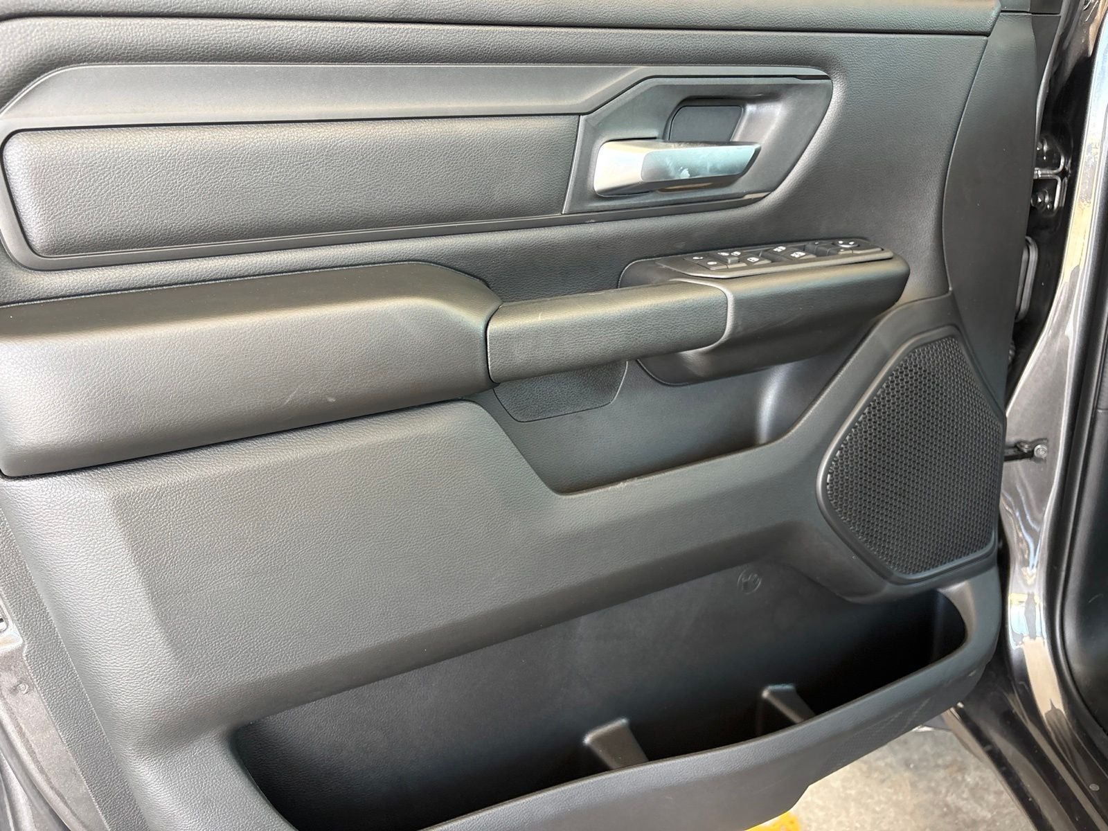 2026 RAM Ram 1500 RAM 1500 EXPRESS CREW CAB 4X2 5'7' BOX